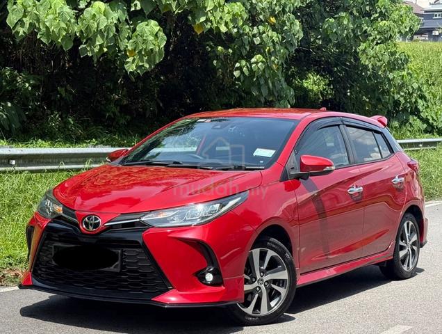2022 Toyota YARIS 1.5 G FACELIFT WARRANTY DEC/2027 - 2