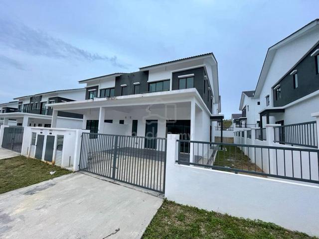 [Brand New] 2 Storey Semi D Taman Scientex Anggun Kota Emerald Rawang 1