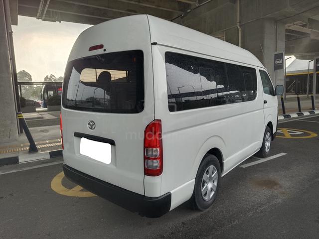 2016 Toyota Hiace 2.5 (M) High Roof Window Van - 3