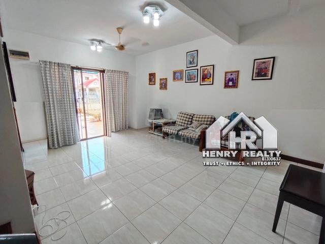 Taman Kingfisher, Double Storey Terrace, Likas 1