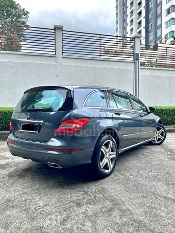 2012 Mercedes Benz R300 AMG 3.0 V6 13k km use only - 2