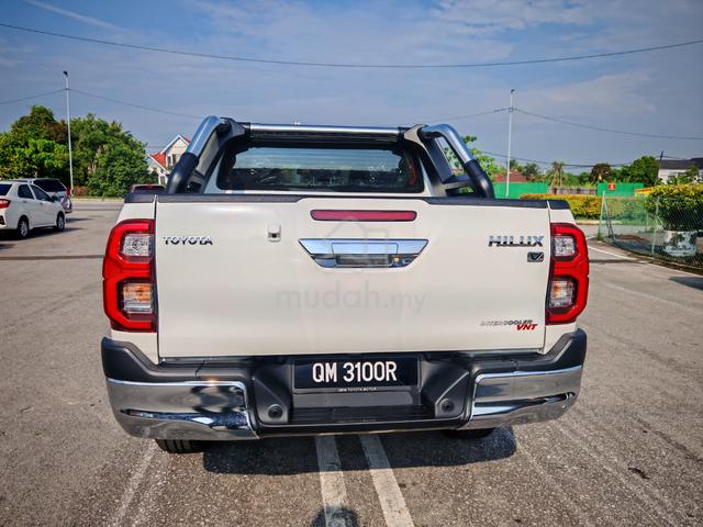2024 Toyota HILUX 2.4 V (A) Showroom Demo Car - 4