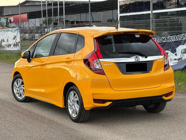 2018 Honda JAZZ 1.5 E (A) *FULL LOAN* 3 YRS WRNTY* - 2