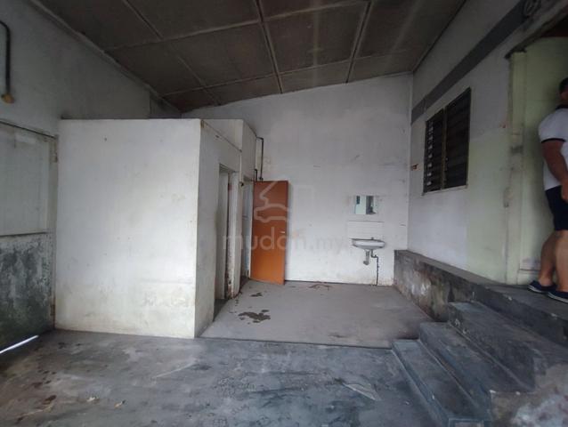 Freehold End Lot Shop, Salak Selatan Baru, Sungai Besi, Kuala Lumpur 1