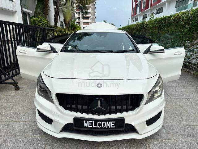 2016 Mercedes Benz CLA180 LIKE NEW CAR - 2