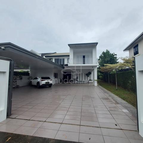 Renovated Double Storey Corner at Jalan Kempas for Sale 2