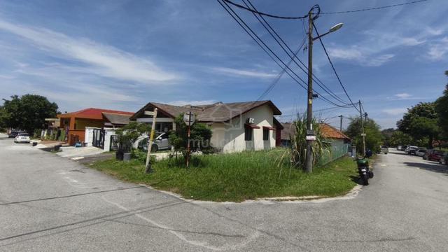 Corner Lot Jalan Kiambangsari Bandar Sungai Buaya Rawang 1