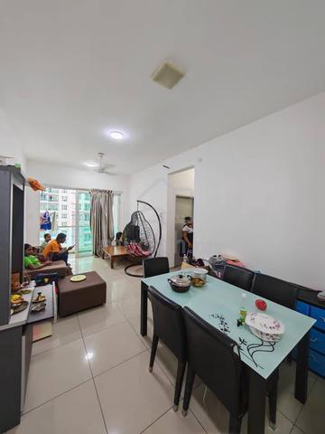 Seasons Luxury Apartments @ Amara Larkin 1