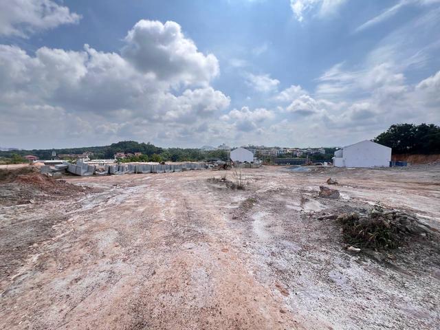 Tanah Corner Lot Bungalow Geran Individual Bandar Baru Salak Tinggi 3