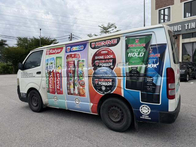 2010 Toyota HIACE 2.5 KDH202R FACELIFT (M) - 5