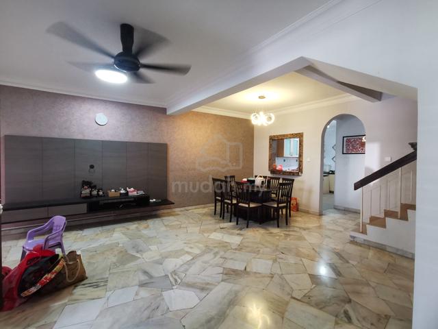 2sty House Partly Furnish Bandar Bukit Puchong BP3, Puchong 1