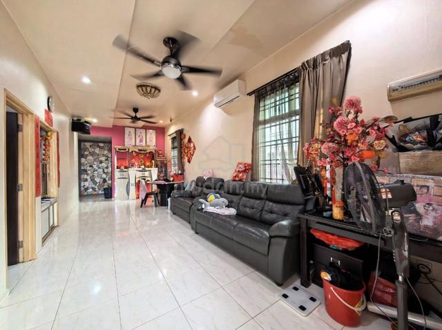 Nusa Bestari 2 Single Storey Terrace Endlot 27x70 Renovated Furnished 1