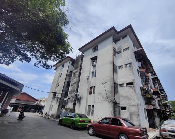 Worker Hostel  tengiri flat near Sunway carvinal Seberang Jaya 1