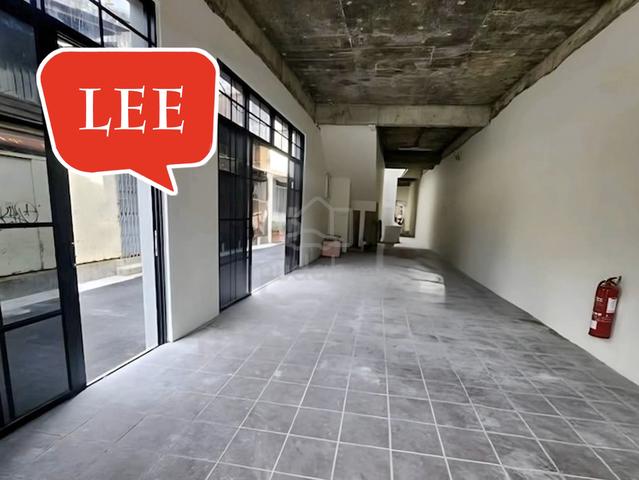 [ COMMERCIAL TITLE ] corner shop | brand new | facing main road - HK 1
