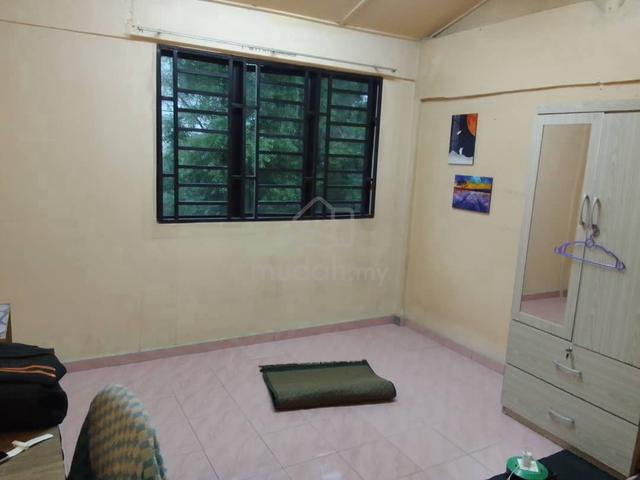 Rumah Teres 2 Tingkat, Taman Taming Jaya, Balakong 1