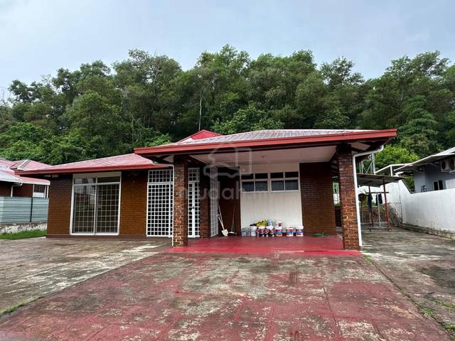 Austral park detached house, unfurnished, good location at kepayan 1