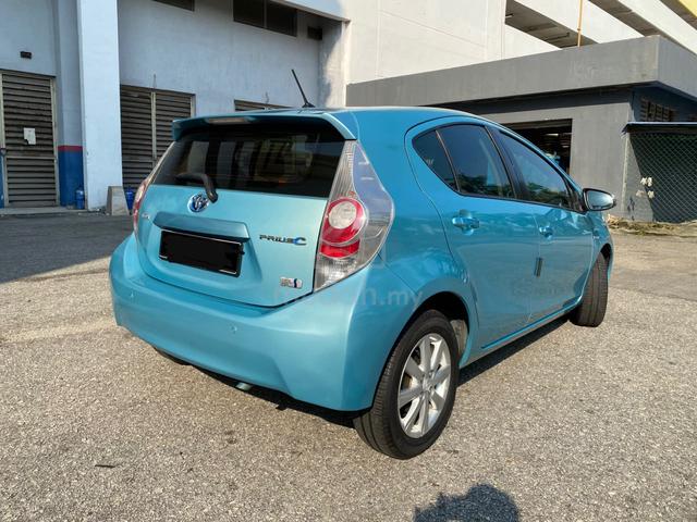 2014 Toyota PRIUS C 1.5 TRD SPORTIVO (HYBRID) (A) - 2