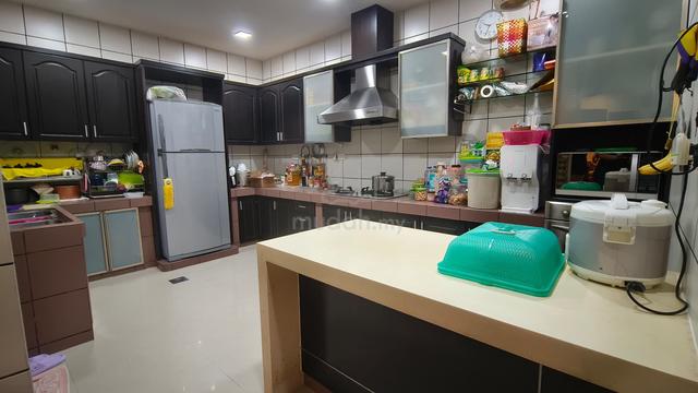 RENOVATED 2 Storey Semi-D, Taman Segar Perdana 1
