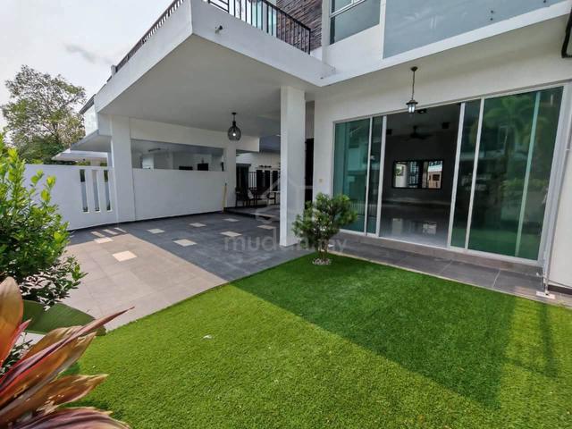 Horizon Hills @ Golf East Double Storey Cluster House For Sales 1