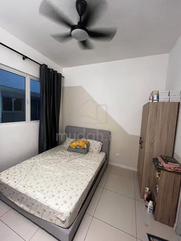 Small Bedroom With Bathroom Attached @ Nadayu 801 Shah Alam 1