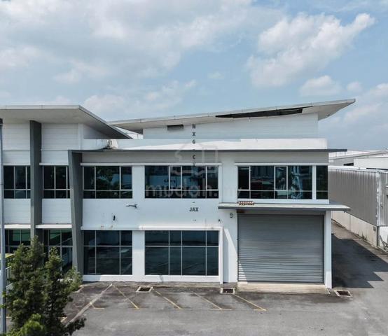 1.5 Sty Semi-Detached Factory For Rent @ Tmn Perindustrian Air Hitam~ 1