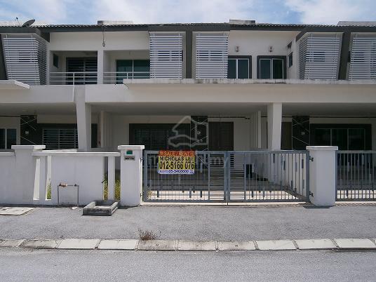 Ipoh Bandar Baru Sri Klebang Strand Park House For Rent 1