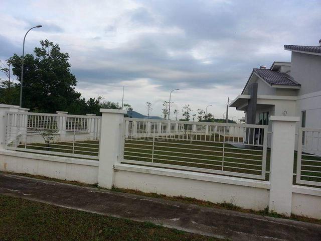 Single Storey Corner Lot, Nusari Aman, Bandar Seri Sendayan, Seremban 1