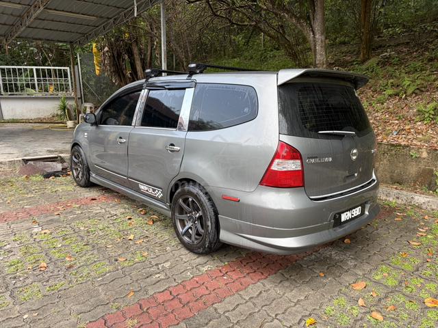 Nissan GRAND LIVINA 1.8 - 4