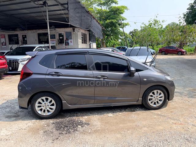 Honda JAZZ 1.5 E GK FACELIFT (A)-20 - 2