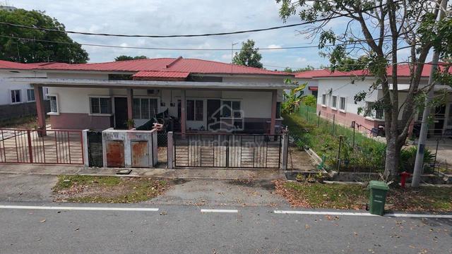 SemiD Setingkat di Taman Sentral Jaya Triang Pahang 1