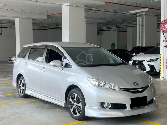 Reg - 2022 Toyota WISH 1.8 X (A) P.START/ R.CAMERA - 1