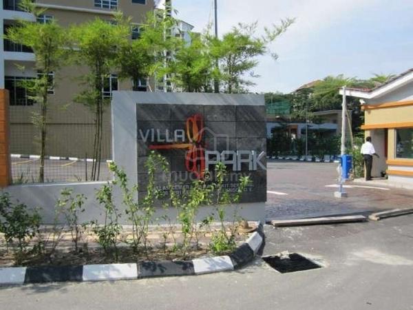 Villa Park 1