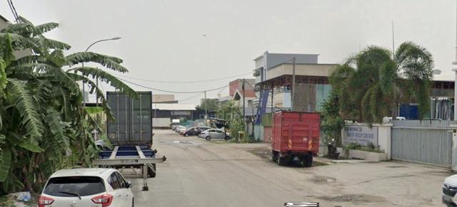Pekan pandamaran klang Semi- detached factory for Rent 1