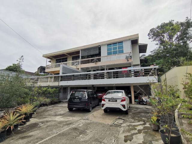 Semi Detached House 1