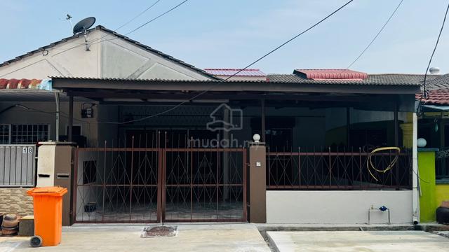 Single Storey di Taman Pertama Sabak Bernam 1