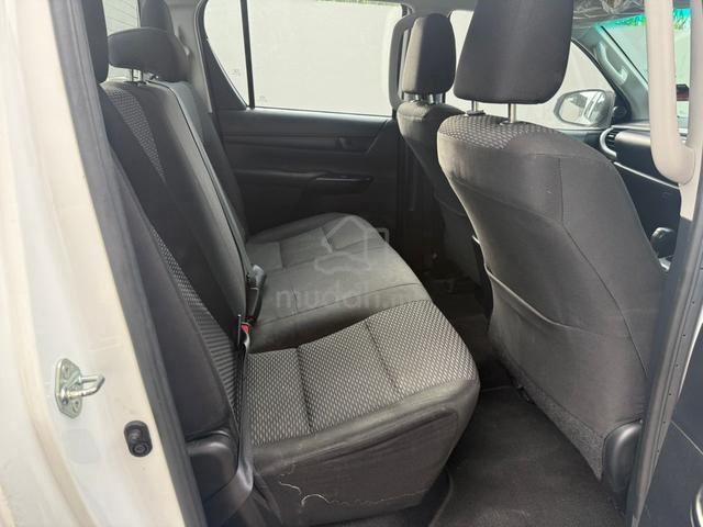 Toyota HILUX 2.4E 2023 Auto - 5