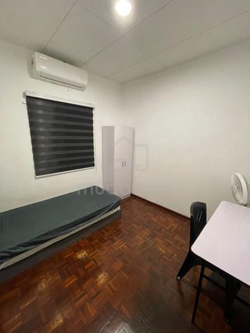 Fully Furnished Selangor Setia Alam Room For Rent 1