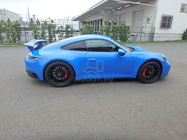 2022 Porsche 911 3.0 CARRERA GTS (A) - 4