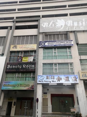 BL Business Centre Farlim | 3-Storey Shoplot | Prime Commercial | Sale 1