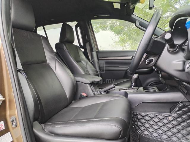 2019 Toyota HILUX 2.8 L-EDITION 1Y-WARRANTY 1 OWR - 4