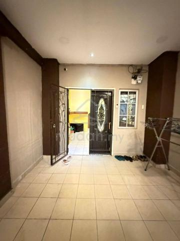 {Renovated Unit}House Seksyen 11@Kota Damansara Petaling Jaya,Selangor 1