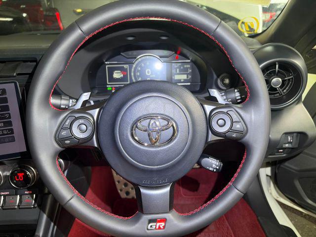 2024 Toyota GR86 RZ - 4