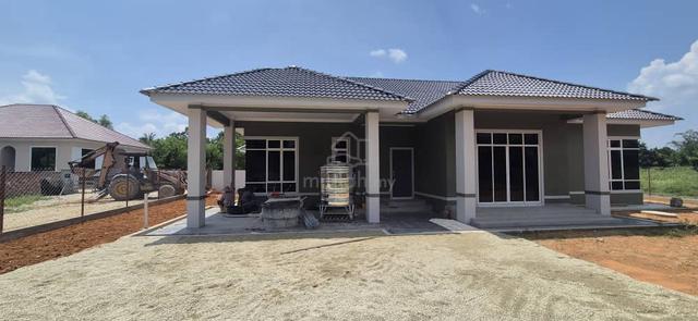 Banglo bebas banjir dalam bandar Pasir Puteh. (Direct Owner) 1