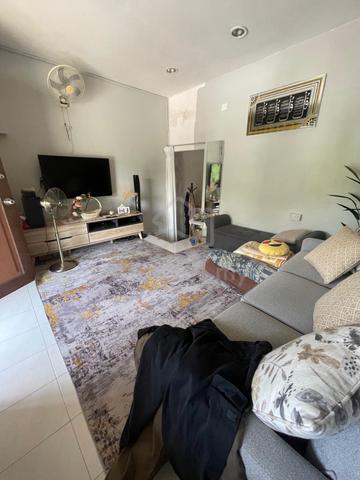 (Spacious) Upper Unit Townhouse Lembah Maju Ampang Teratai 2r2b Partly 1