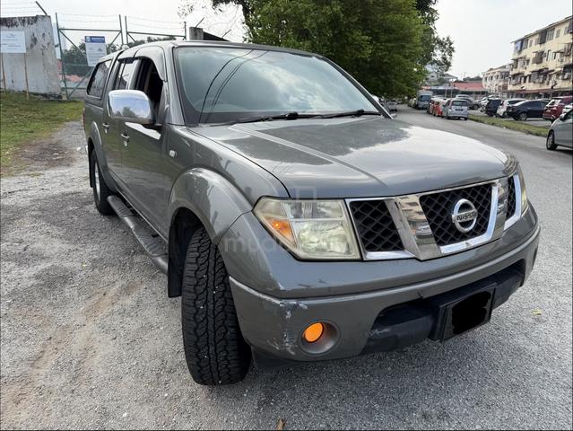 2010 Nissan NAVARA 2.5 LE (A)HARDTOP CANOPY/ LCD - 2