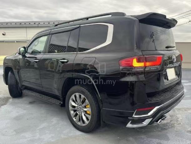 2025 Toyota LANDCRUISER 3.4 300 ZX BLK Int Grade6A - 4
