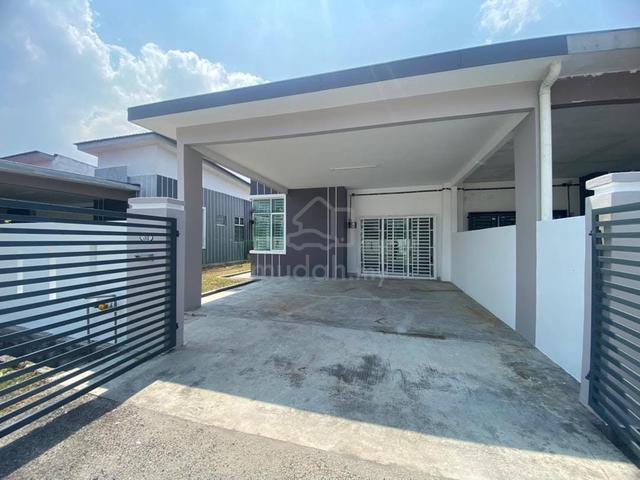Johor Batu Pahat Freehold Terraced House For Sale 1