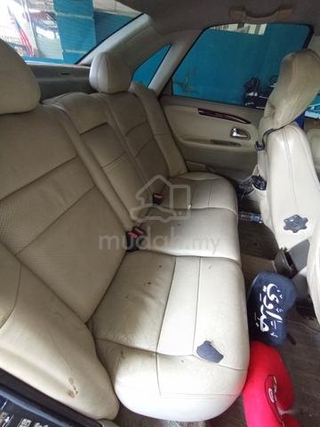 1995 Volvo 240 2.3 GL (A) - 5