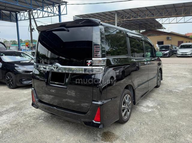 2019 Toyota VOXY 2.0 ZS KIRAMEKI II (A) - 5