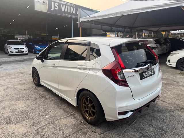 2019 Honda JAZZ 1.5 E FACELIFT (A) FLRS - 3